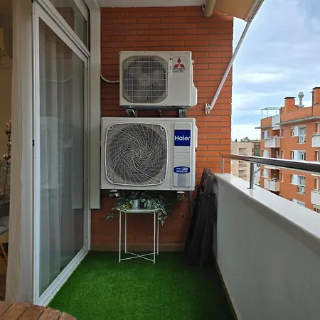 Apartament America Go2lloret *